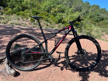 Used Specialized Men's Epic Comp Carbon 2018 2018 MTB