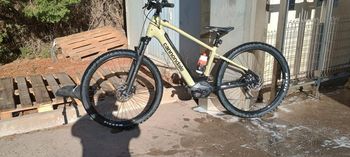 Cannondale Trail Neo 4 2025 2025 Mountainbike usato, Verde — immagine 3 di 3