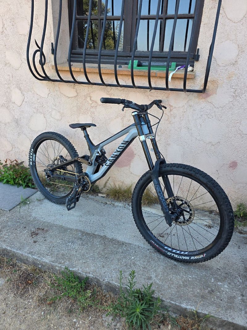 Used Canyon Sender 6 2021 2021 MTB