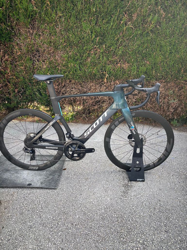 Gebrauchtes Scott Foil RC Pro 2023 2023 Road & Gravel, Schwarz — Bild 2 von 10