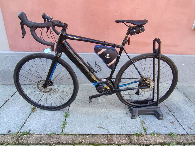 Gebrauchtes Cannondale Synapse Neo 1 2020 2020 Road & Gravel, Schwarz — Bild 4 von 5