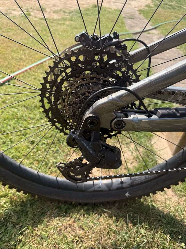 Używany Focus JAM² 6.8 2024 2024 Mountainbike — zdjęcie 5 z 20