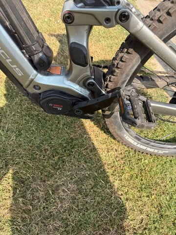 Used Focus JAM² 6.8 2024 2024 Mountainbike, Light Gray, 29 — image 3 of 20