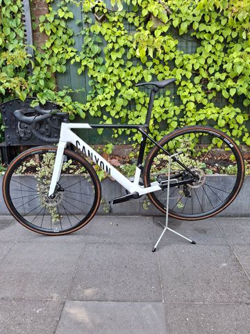 Brugt Canyon Ultimate CF SL 7 AXS 2023 2023 Road & Gravel — billede 2 af 4