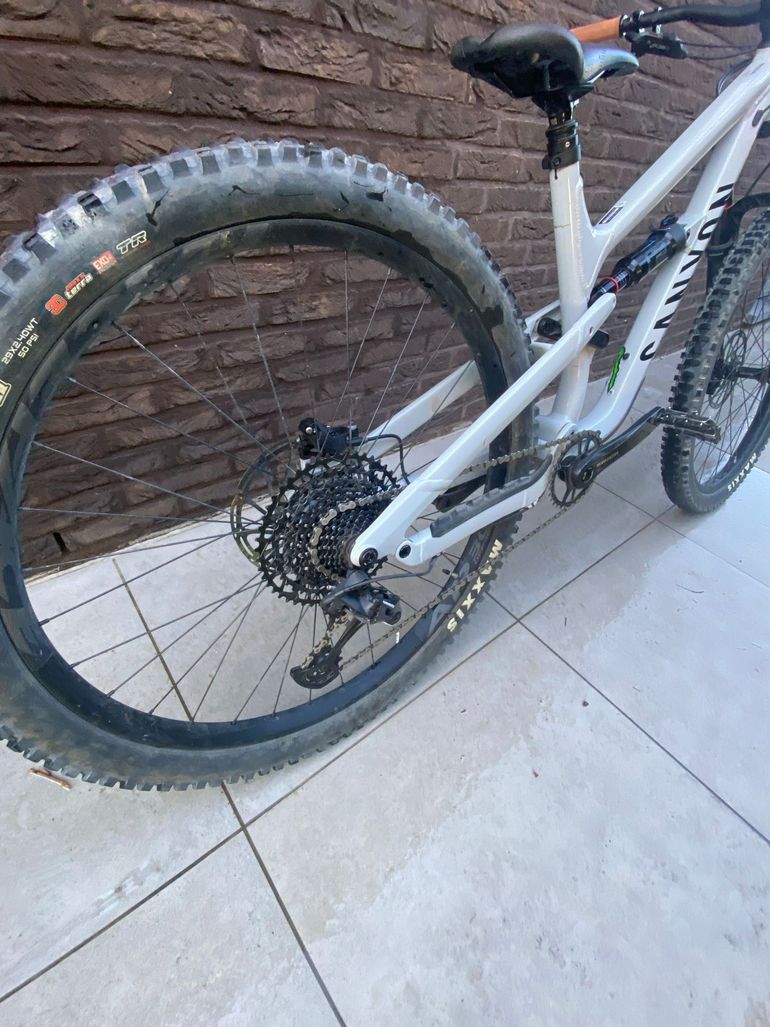 Použité Canyon Spectral 5 2024 2024 Mountainbike — obrázek 3 z 5