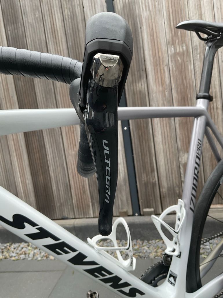 Used Stevens Izoard Shimano Ultegra 2021 Road & Gravel, White — image 12 of 15