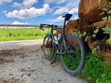 Used Pinarello F8 2016 Road & Gravel, Black — image 4 of 5