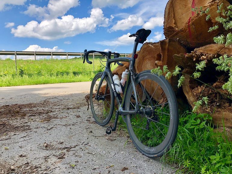 Used Pinarello F8 2016 Road & Gravel, Black — image 4 of 5