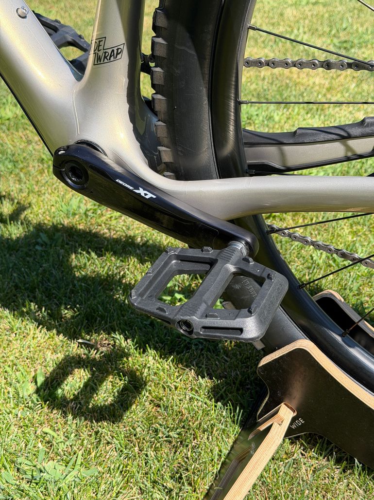 Used Yeti ARC Torq XT 2022 Mountainbike, Light Gray — image 7 of 13