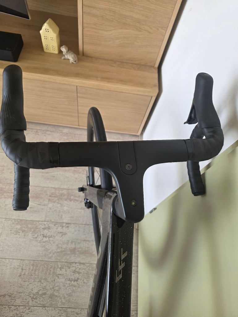 Gebrauchtes Canyon Aeroad CFR Di2 2026 2026 Road & Gravel, Schwarz — Bild 17 von 19