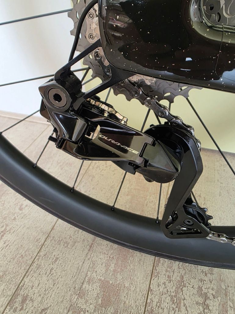 Gebrauchtes Canyon Aeroad CFR Di2 2026 2026 Road & Gravel, Schwarz — Bild 3 von 19