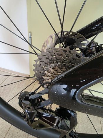 Gebrauchtes Canyon Aeroad CFR Di2 2026 2026 Road & Gravel, Schwarz — Bild 4 von 19