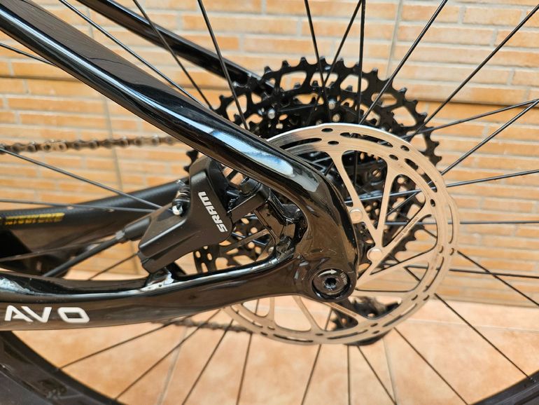 Berria BRAVO 5 2023 2023 Mountainbike usato, Nero — immagine 4 di 9