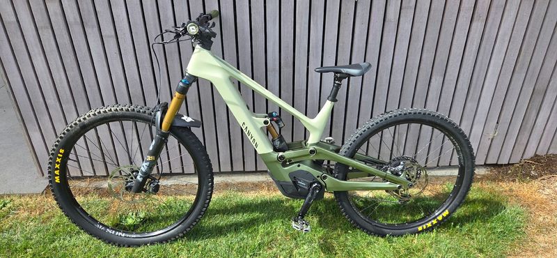 Used Canyon Torque:ON CF 9 2024 2024 MTB
