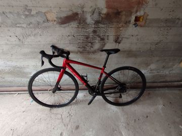 Brugt Trek Domane AL 2 Gen 4 2024 2024 Road & Gravel — billede 2 af 8