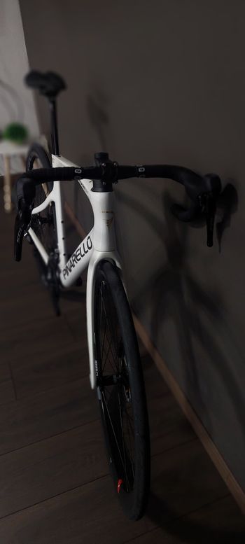 Pinarello X1 105 2026 2026 Road & Gravel usato, Bianco — immagine 3 di 6