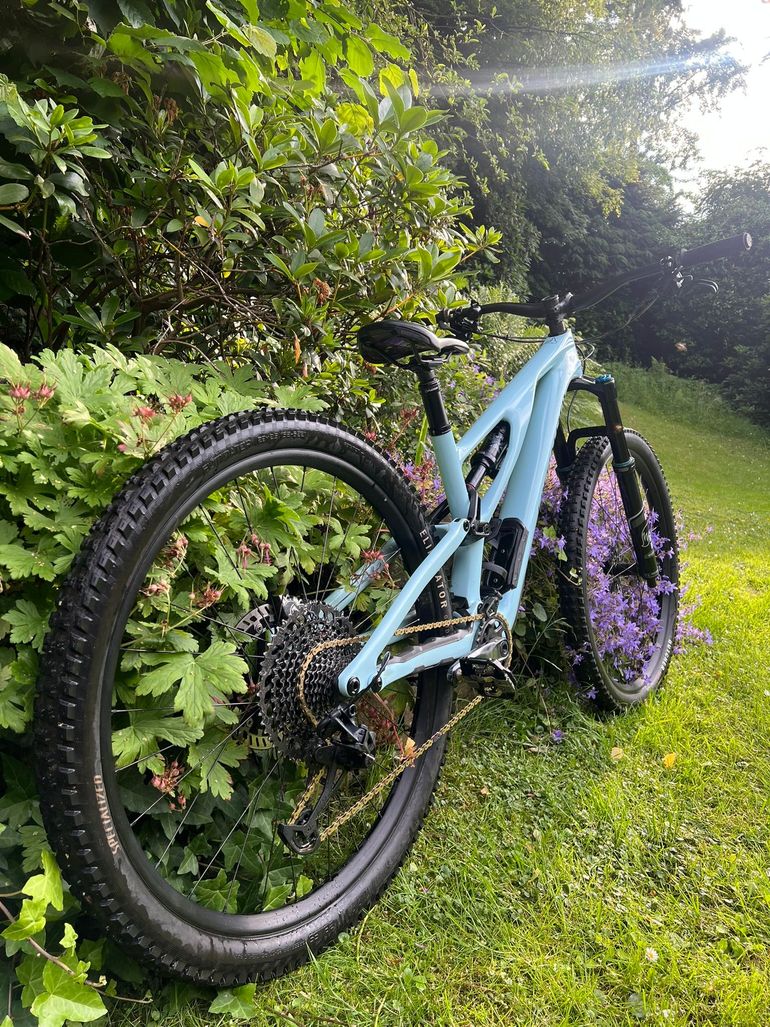Specialized Stumpjumper EVO Comp 2022 2022 Mountainbike usato, Blu — immagine 9 di 11