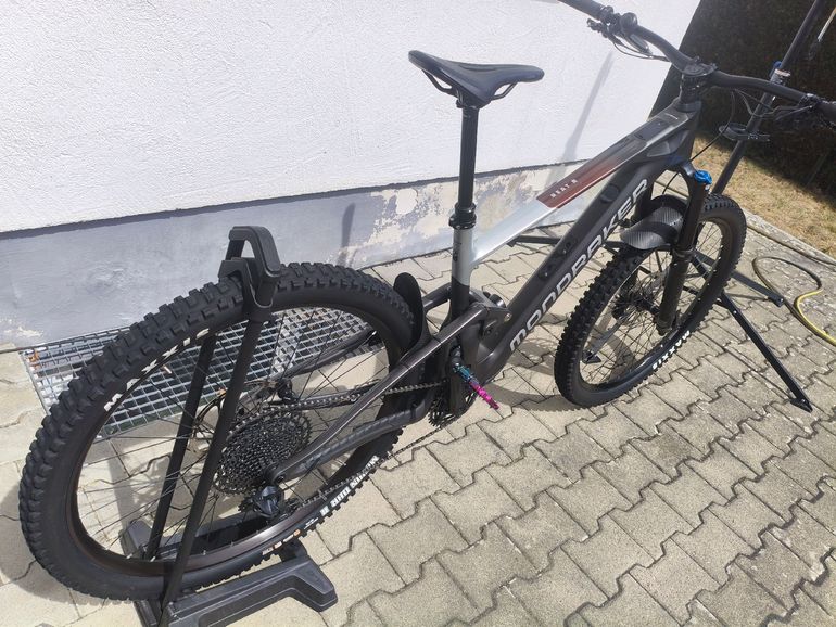 Mondraker NEAT SRAM GX Eagle 2024 Mountainbike usato, Grigio chiaro — immagine 4 di 12