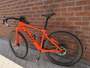Used Giant Xtc SRAM Apex 2022 Road & Gravel, Orange — image 2 of 9