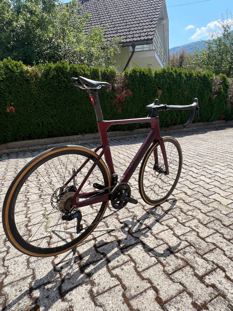 Used Merida REACTO 6000 Di2 2024 2024 Road & Gravel, Red — image 2 of 6