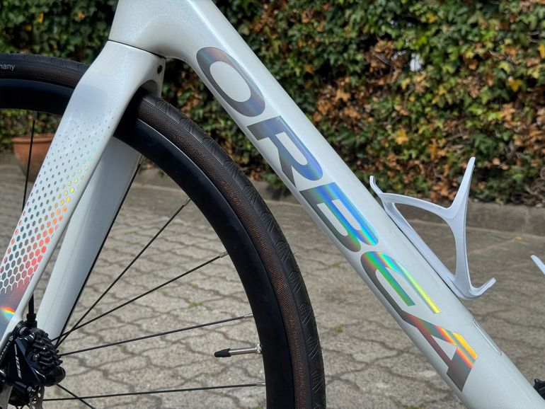 Used Orbea ORCA M30 2021 2021 Road & Gravel, White — image 2 of 13