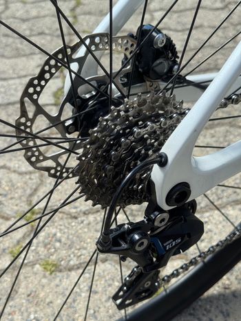 Used Orbea ORCA M30 2021 2021 Road & Gravel, White — image 8 of 13