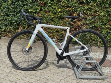 Used Orbea ORCA M30 2021 2021 Road & Gravel, White — image 1 of 13