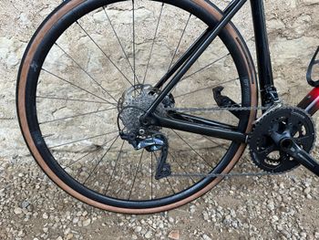 Used Specialized Roubaix Comp 2019 2019 Road & Gravel, Red — image 2 of 7