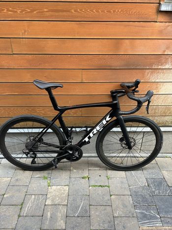 Trek Madone Shimano 105 2025 Road & Gravel de segunda mano