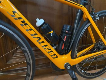 Used Specialized Venge Expert 2016 2016 Road & Gravel, Orange — image 5 of 9