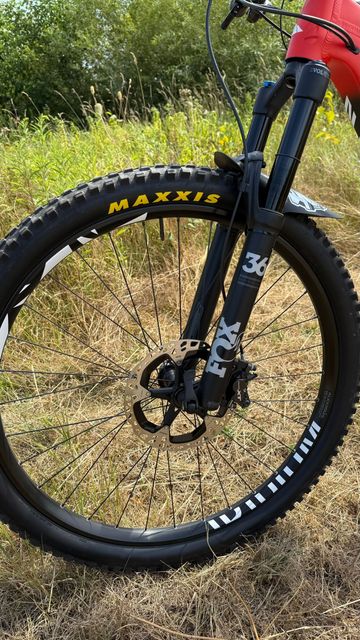 Używany Canyon Spectral:ON 7.0 2019 2019 Mountainbike — zdjęcie 10 z 14