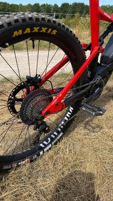 Używany Canyon Spectral:ON 7.0 2019 2019 Mountainbike — zdjęcie 8 z 14
