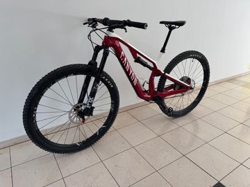 Gebrauchtes Canyon Neuron WMN CF 9.0 2019 2019 Mountainbike, Weiß, 27.5, 29 — Bild 2 von 6
