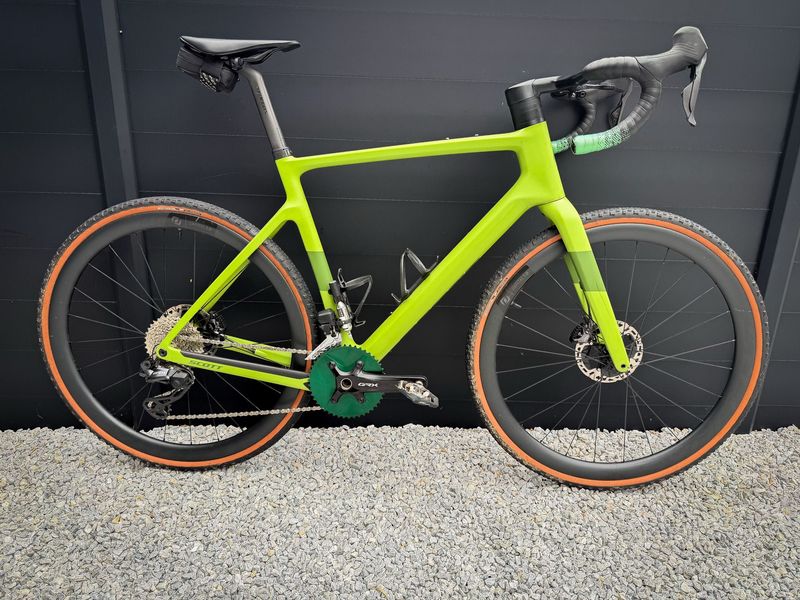 Used Scott addict gravel Custom Shimano GRX Di2 2026 Road & Gravel