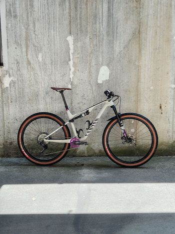 Used Canyon LUX Shimano Deore XT 2021 MTB
