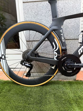 Used Mendiz Custom Shimano Dura Ace Di2 2025 Road & Gravel, Black — image 4 of 10