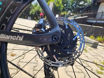 Used Bianchi Oltre RC (2024) – SRAM Red AXS OLTRE RC 2024 Road & Gravel, Light Gray — image 7 of 9