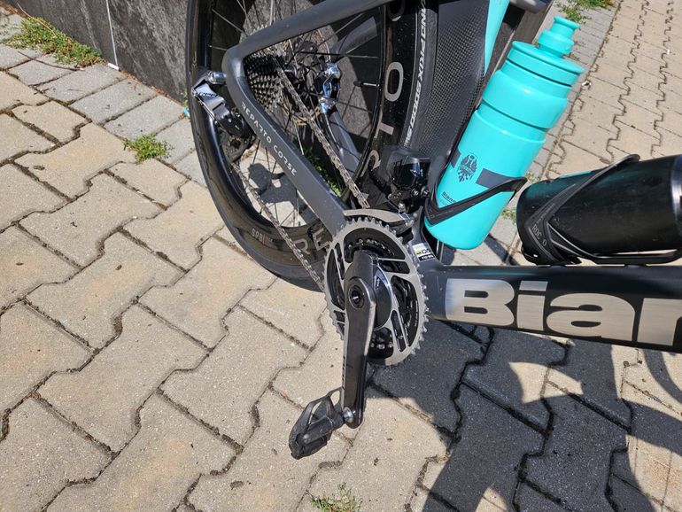 Used Bianchi Oltre RC (2024) – SRAM Red AXS OLTRE RC 2024 Road & Gravel, Light Gray — image 9 of 9