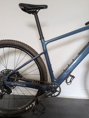 Käytetty Focus RAVEN 8.7 2023 2023 Mountainbike — kuva 4 / 21