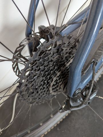 Käytetty Focus RAVEN 8.7 2023 2023 Mountainbike — kuva 14 / 21