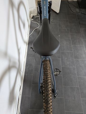 Käytetty Focus RAVEN 8.7 2023 2023 Mountainbike — kuva 7 / 21