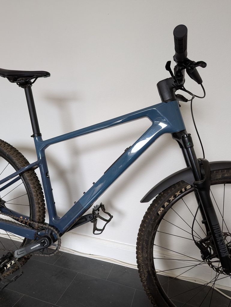 Focus RAVEN 8.7 2023 2023 Mountainbike usato, Blu — immagine 6 di 21
