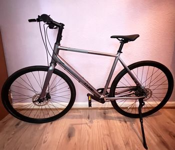 Used CUBE Hyde Race Galactic N Black 2023 Urban & Touring