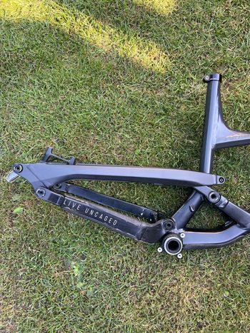 YT Industries CAPRA Base 2020 Frameset 2020 Mountainbike d'occasion — image 14 sur 24