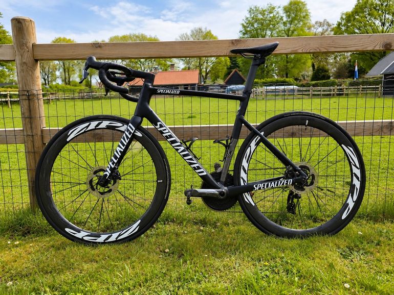 Używany Specialized Allez SRAM Force 2024 Road & Gravel — zdjęcie 2 z 11
