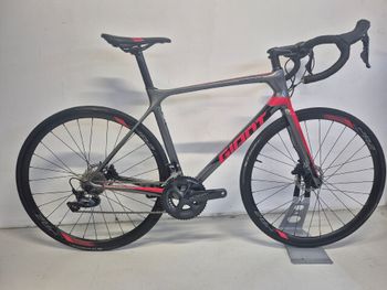 Used Giant TCR Advanced 1 Disc KOM 2019 2019 Road & Gravel