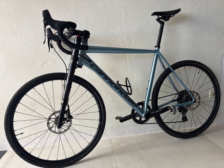 Cannondale Slate Apex 1 2018 2018 Road & Gravel de segunda mano, Azul — imagen 2 de 10