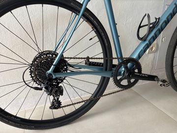 Cannondale Slate Apex 1 2018 2018 Road & Gravel de segunda mano, Azul — imagen 3 de 10