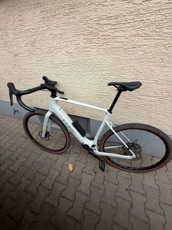 Used CUBE NUROAD HYBRID C:62, RACE 400X 2025 2025 Road & Gravel
