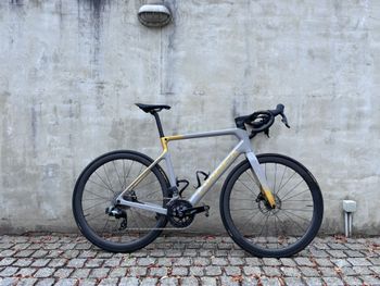 Używany Orbea ORCA M31eLTD 2023 2023 Road & Gravel — zdjęcie 2 z 6